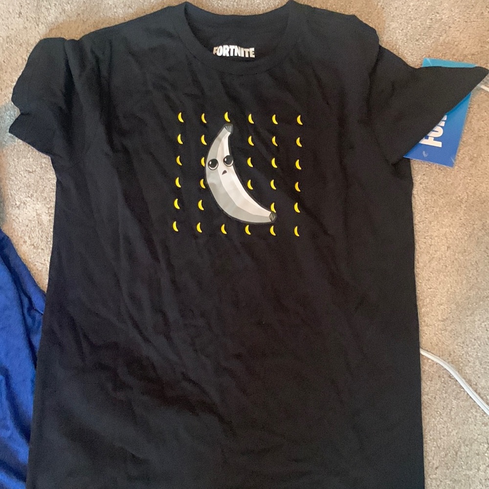 Fortnite banana shirt